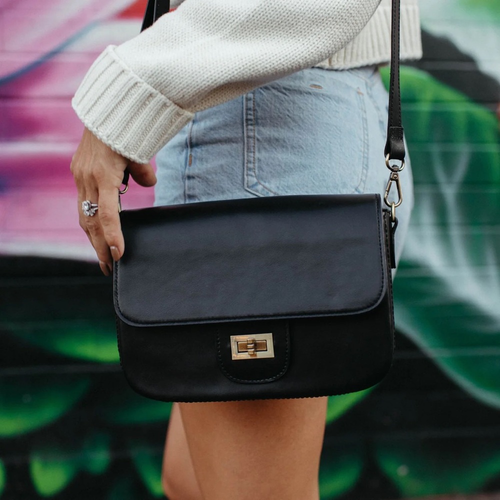 NWT Andar Penny Crossbody - Picture 6 of 7